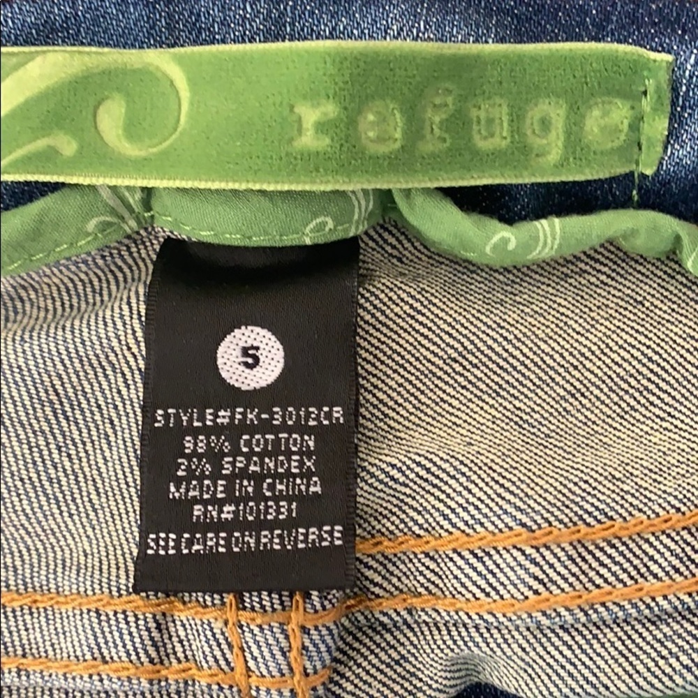 REFUGE•JEANS - Picture 8 of 9